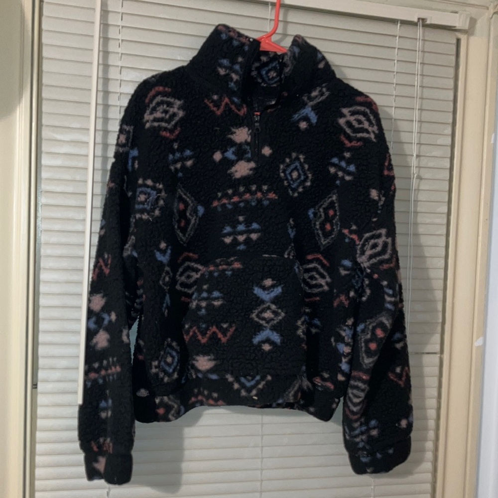 BUNDLE ** Two Sherpa 1/4 zip pullover jacket
